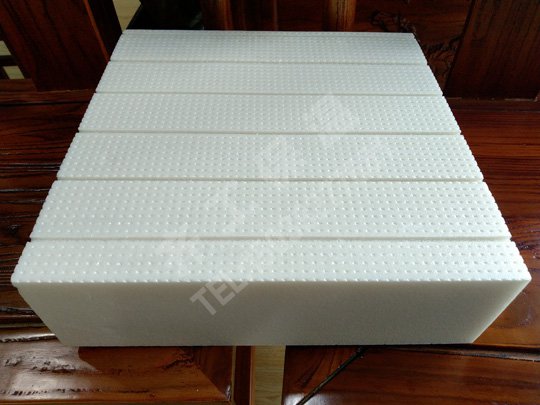 如何證明此擠塑板的隔熱性好？