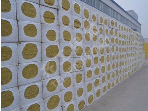 為了防止巖棉板掉落，應(yīng)注意以下幾點(diǎn)